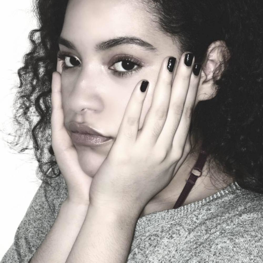 Meet your Posher, Stella